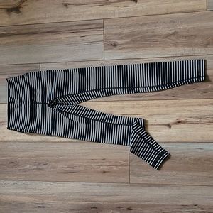 Lululemon Wunder Under, High-Rise Legging, 2, 28"